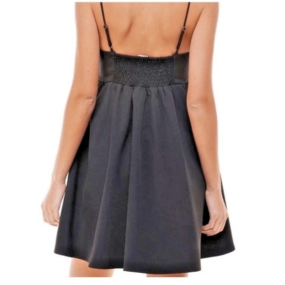 TCEC Women's M Black Mini Dress Spaghetti Straps Bow Pockets Smocking Velour - Picture 2 of 16